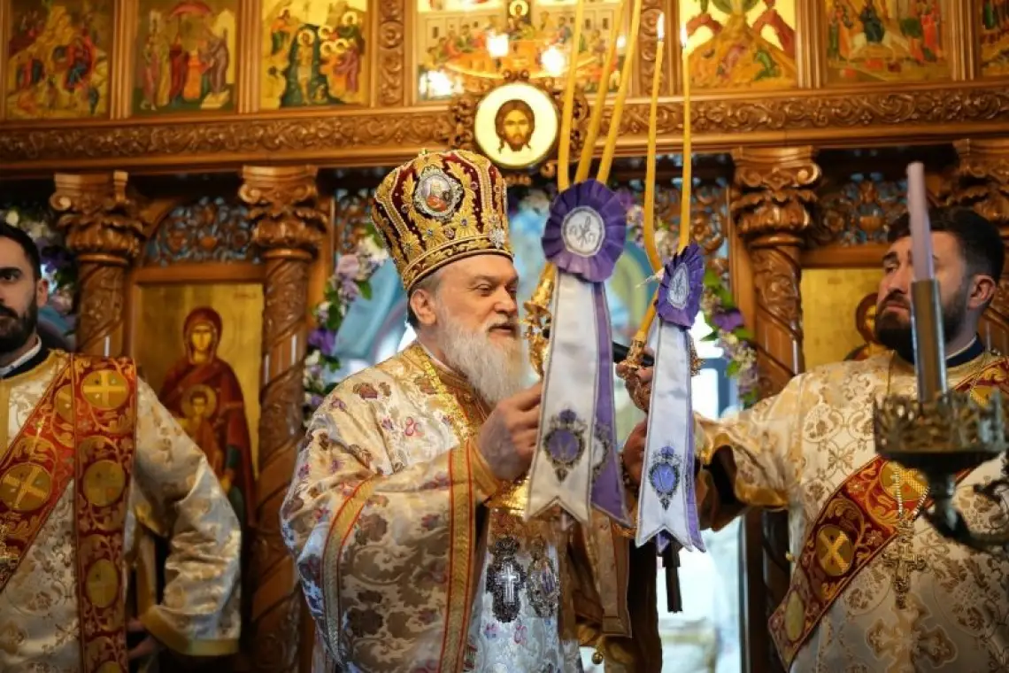 La începutul Triodului, Preasfințitul Părinte Episcop a slujit în Parohia Lehliu Gară