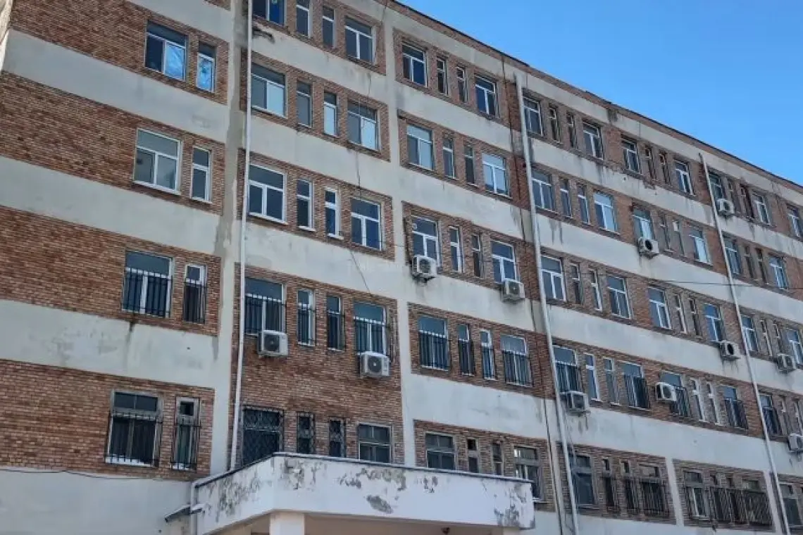 CJ Călărași | Au demarat lucrările din ultima etapă a proiectului de modernizare și consolidare a Corpurilor F, G, H din cadrul Spitalului Județean de Urgență