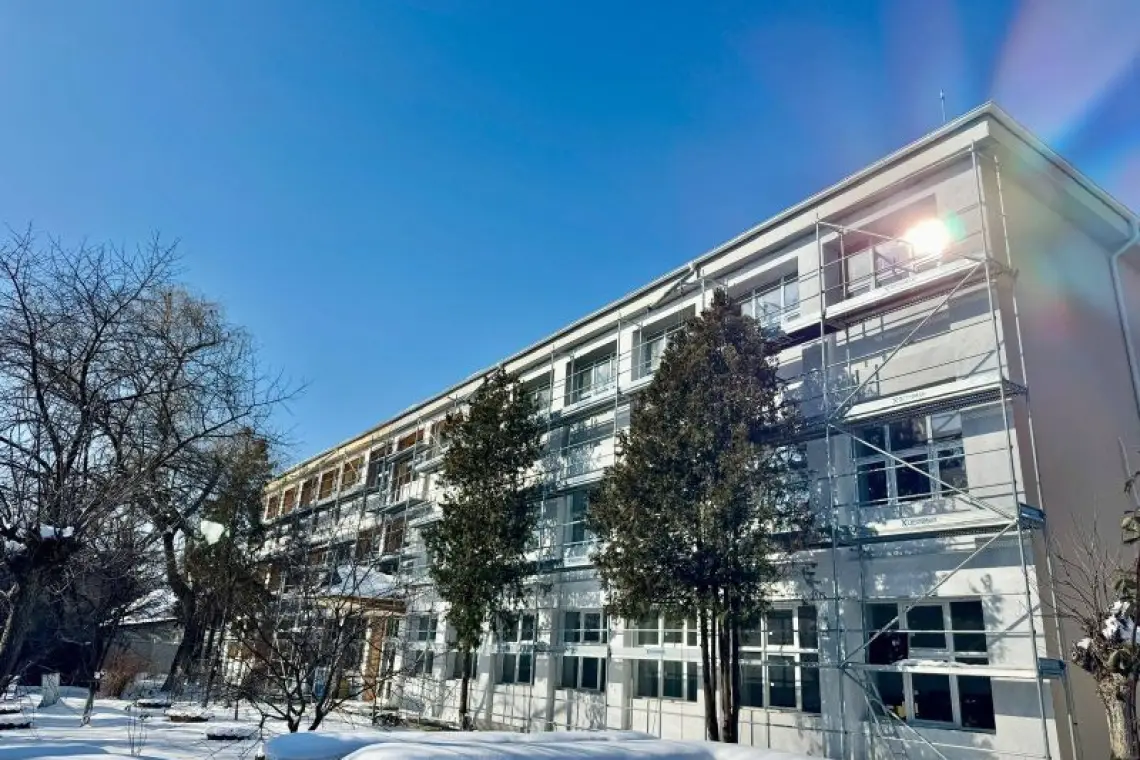 Marius Dulce: La Școala nr. 2 a mai rămas de modernizat parterul, după ce etajele superioare au fost complet refăcute