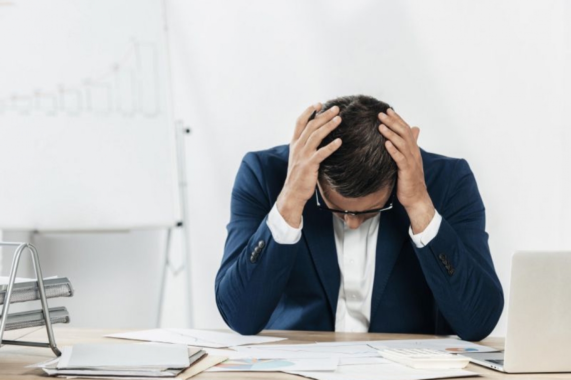 Sondaj: 1 din 2 angajați se așteaptă la o mărire salarială în 2025. Doar 23% dintre cei care lucrează sunt mulțumiți de salariile pe care le au