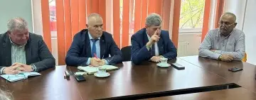 Prefectul Laurențiu State a inspectat stadiul lucrărilor de reabilitare energetică a unei școli din Budești
