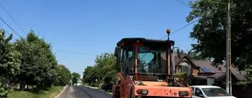Fundeni | Au demarat lucrările de asfaltare pe DJ 100