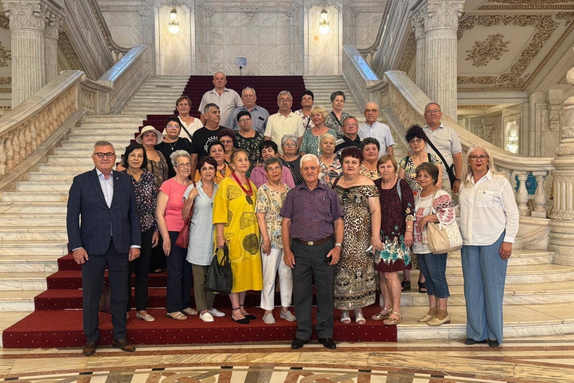 Ion Samoilă: Am avut bucuria să primim, la Parlament, o delegație a seniorilor din județul Călărași