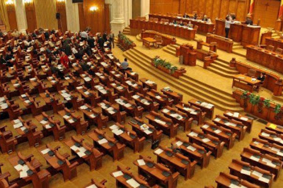 Ședința de plen comună a Parlamentului pentru asumarea răspunderii Guvernului – luni, ora 15.00