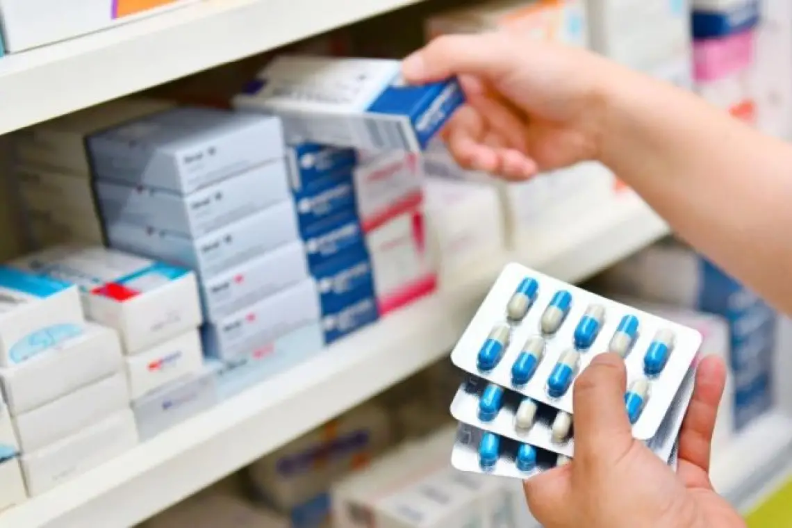 Peste 10 milioane de români vor plăti mai mult pentru medicamentele necesare