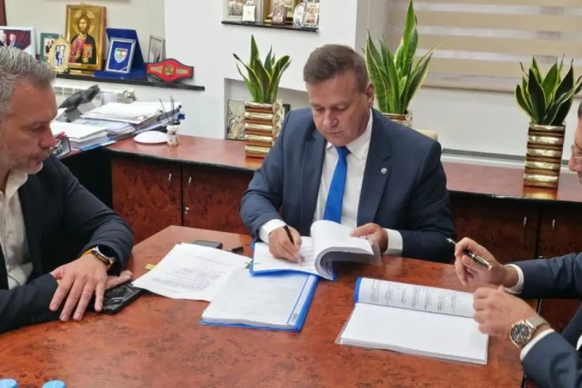 Vasile Iliuță: Astăzi s-a semnat cel mai mare proiect de infrastructură rutieră pentru județul Călărași