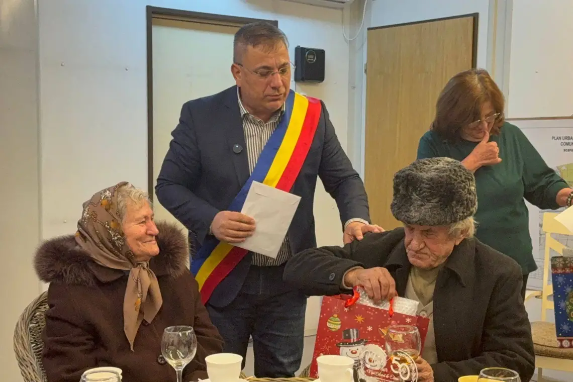 Fundeni | Gheorghiță Cărtușanu: Din respect și recunoștință pentru seniorii noștri, am premiat aceste cupluri minunate