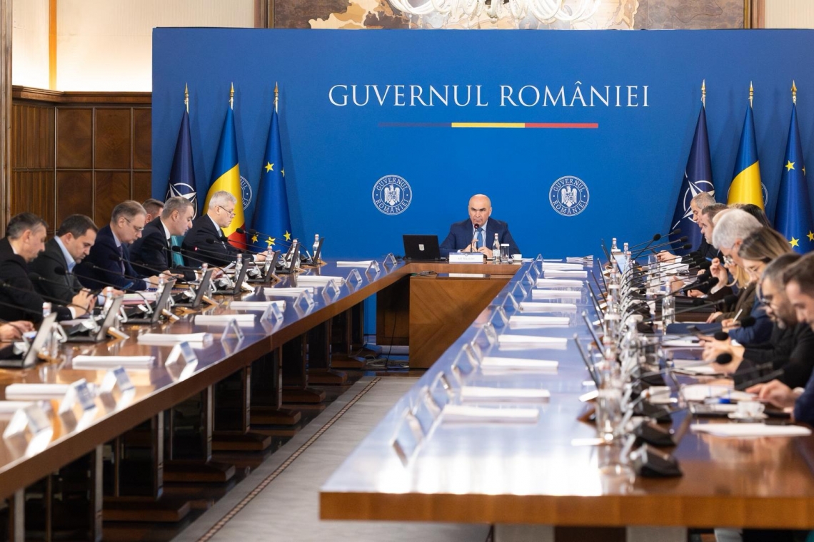 Guvernul invită cetățenii să ajute statul să se debirocratizeze pe platforma fara-hartie.gov.ro