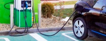 Spantov | Au început lucrările pentru stațiile de reîncărcare a vehiculelor electrice