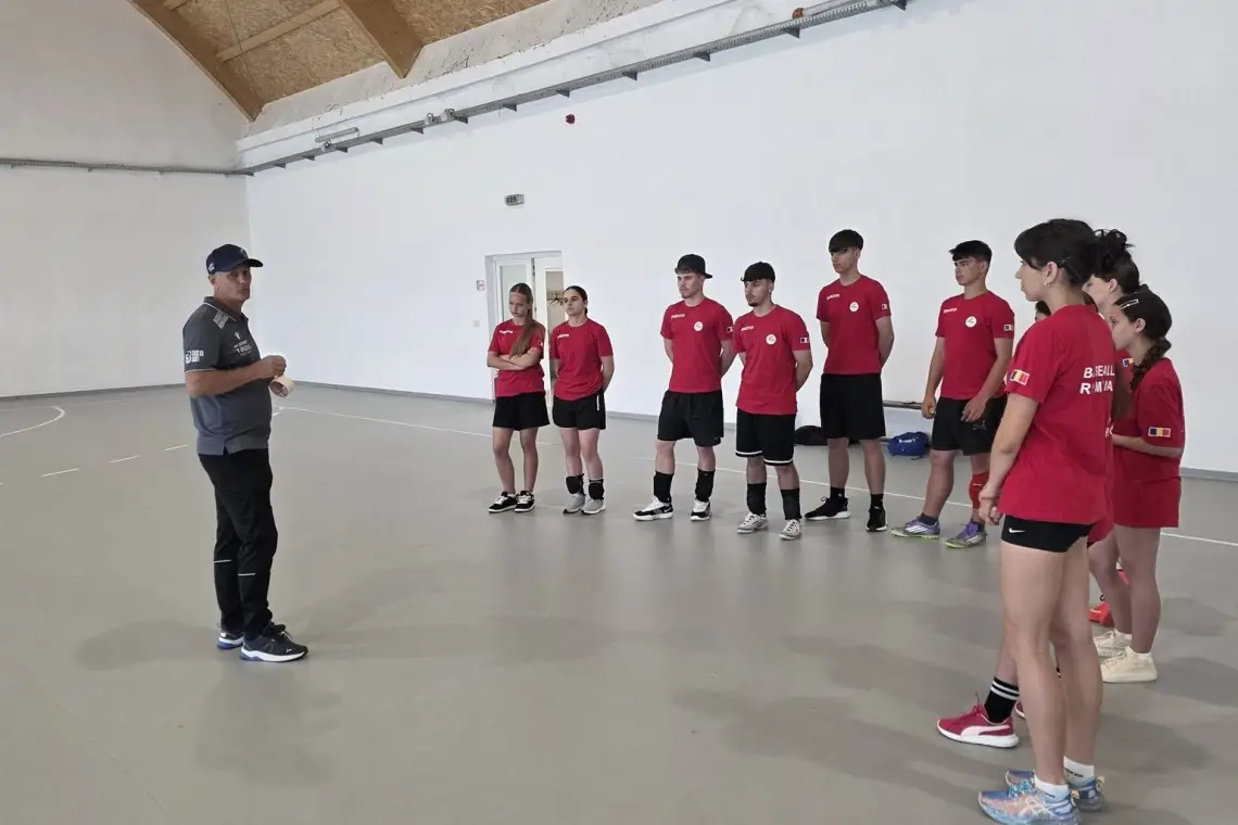 Baseball | Lotul Național U18 al României a început oficial un stagiu intensiv de pregătire centralizată la Timișoara