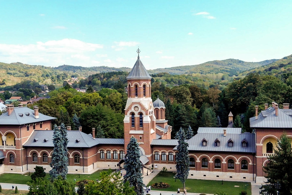 ADR Sud-Muntenia a semnat șapte contracte de finanțare pentru bijuteriile culturale și religioase din Argeș