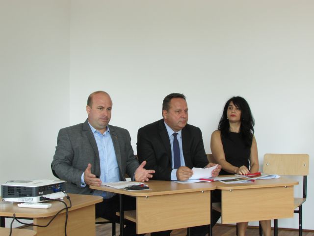 iliuta directoarea si radu