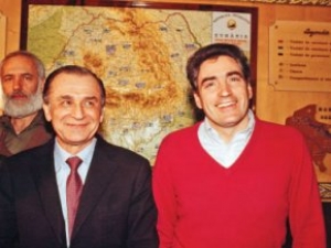 ion iliescu si petre roman