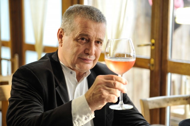 mircea dinescu