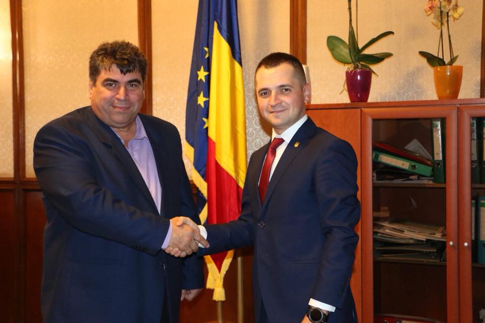 Pandea si Dobrin