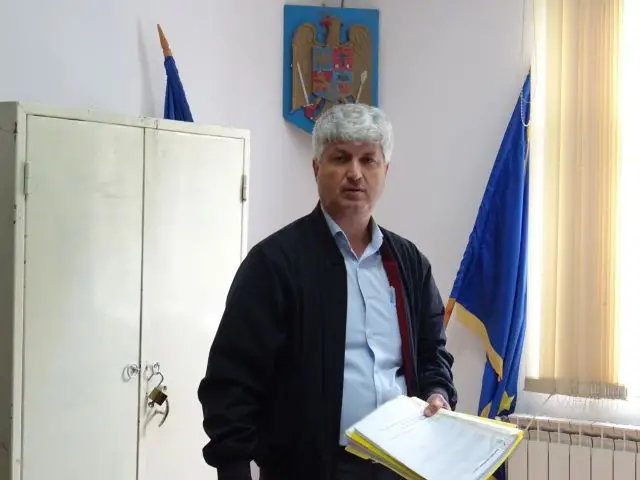 banescu depunere