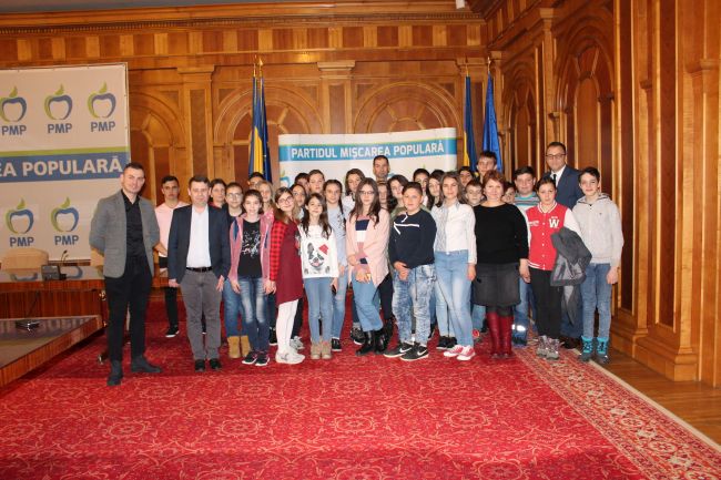 27.03.2018 invitati comuna crivat