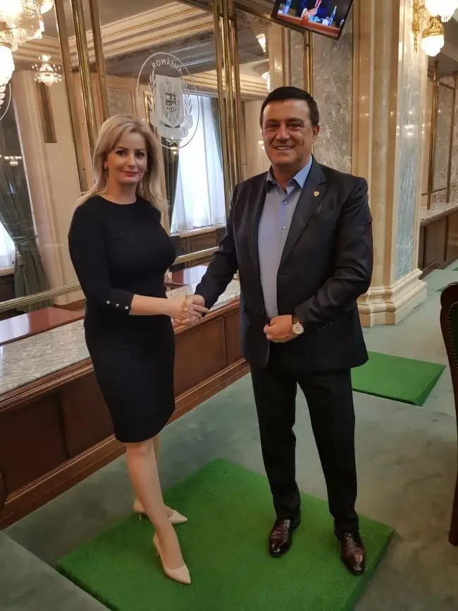 Roxana Comisia pentru administratie Badalau