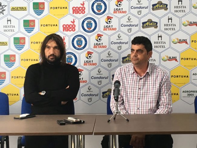 Dan Alexa si Brisan conf presa 26 octjpg