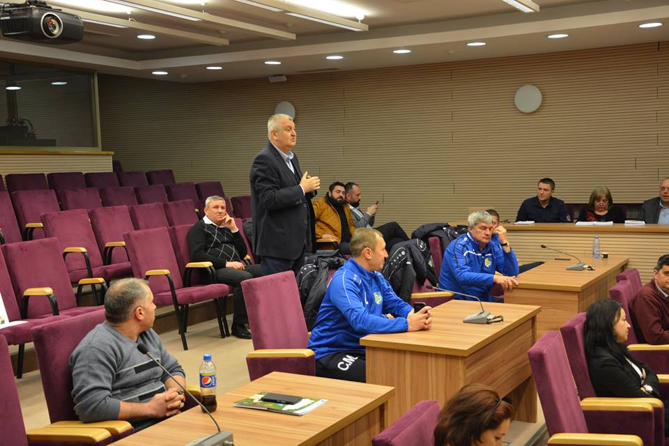 Dragulin la lansare Lupescu