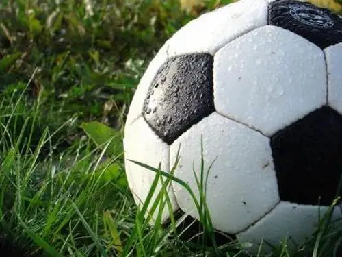 minge fotbal