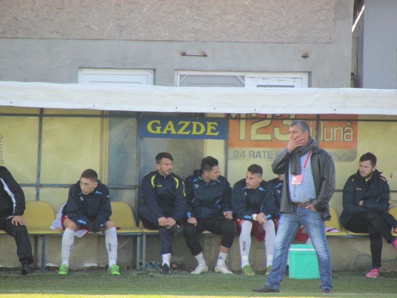 petrescu si baietii